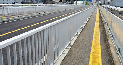 应用于道路护栏